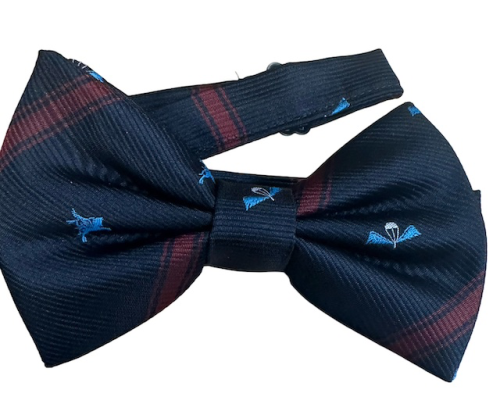 Bow Tie, Clip Fastening.